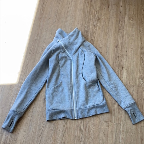 Lululemon Grey Angled Zip Up Jacket - Picture 1 of 3